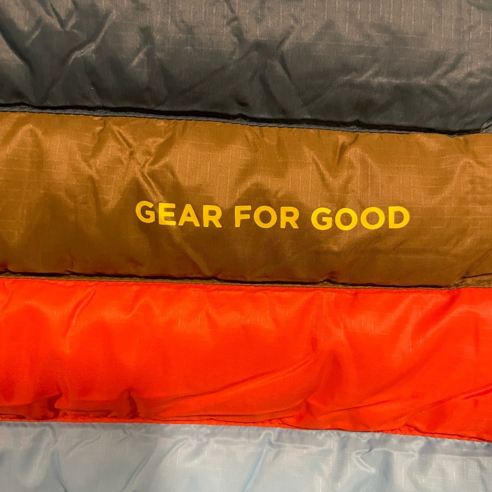 Cotopaxi Fuego Down Vest NWT Men’s M Deep Ocean Stripes Retro Look Gear for Good - Picture 6 of 6